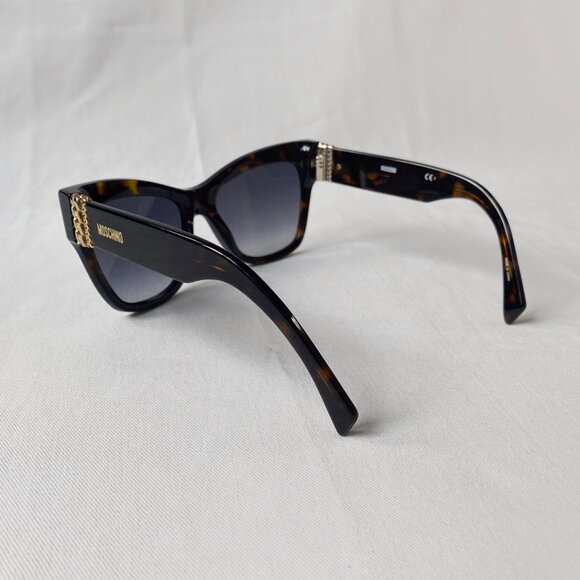 Moschino Havana Gradient tortoiseshell sunglasses - Picture 6 of 8